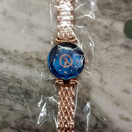 Women's Beautiful Diamond Shape Watch